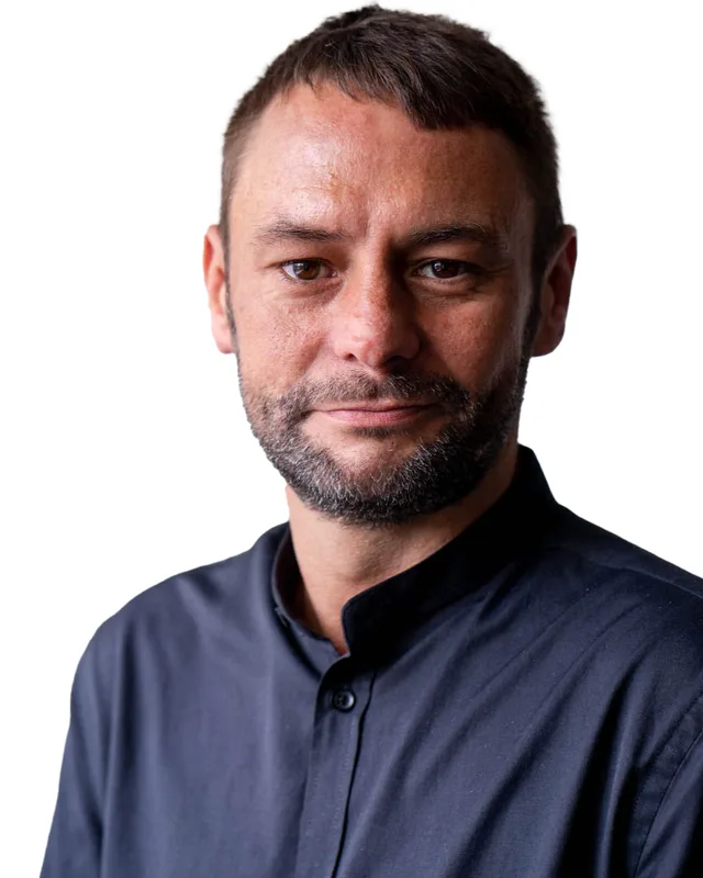 Portrait of Dean Russell, Chief Operations Officer
